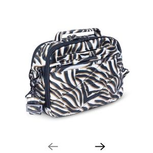 NWOT Women’s Lug Roundabout XL Convertible Wallet Crossbody Bag Zebra Print
